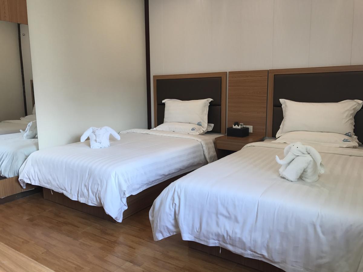 Sky Hotel 88 St. Янгон Экстерьер фото