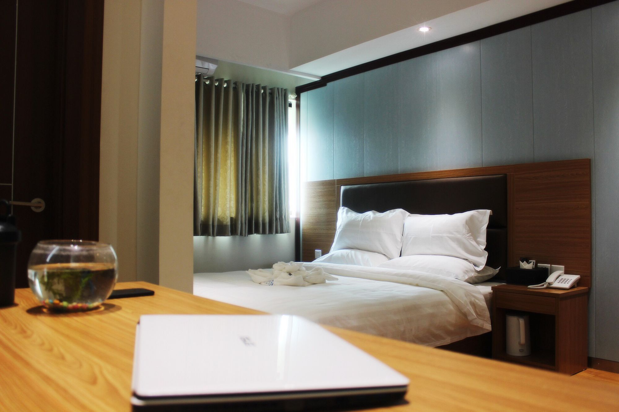 Sky Hotel 88 St. Янгон Экстерьер фото